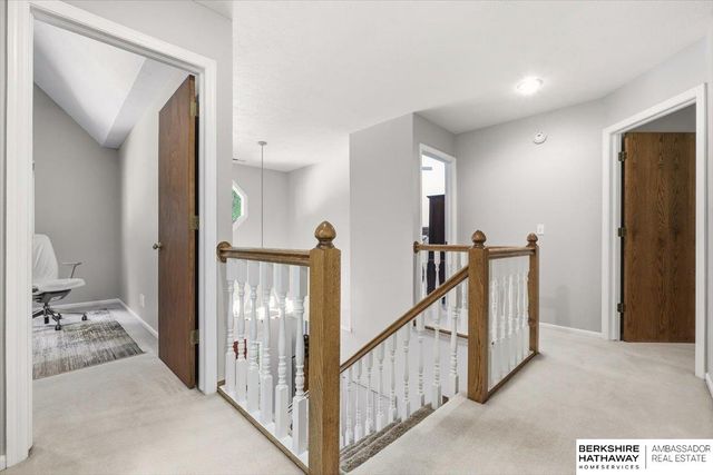 304 N 163 Street, Omaha, NE 68118
