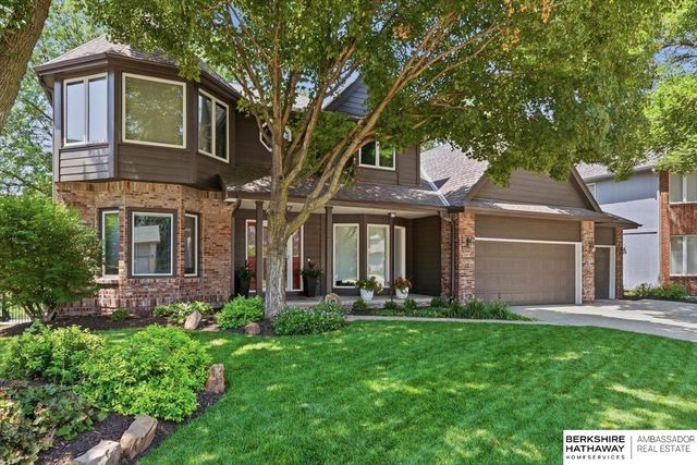 304 N 163 Street, Omaha, NE 68118