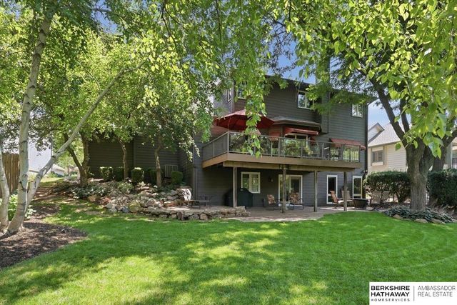 304 N 163 Street, Omaha, NE 68118