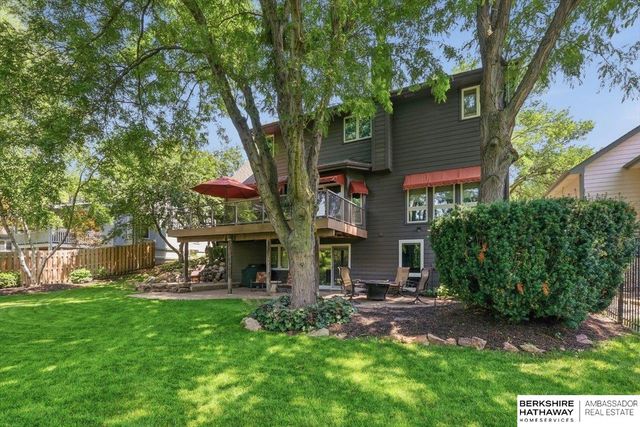 304 N 163 Street, Omaha, NE 68118