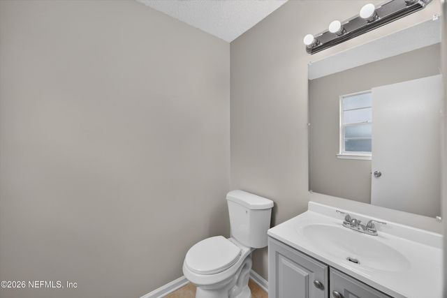 1040 WILLOW COVE Court E, Jacksonville, FL 32233