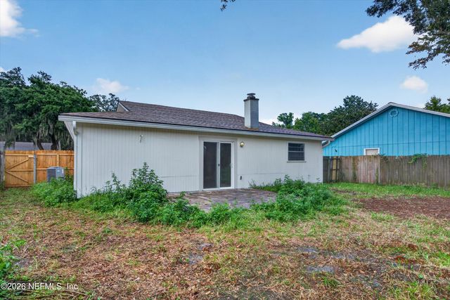 1040 WILLOW COVE Court E, Jacksonville, FL 32233