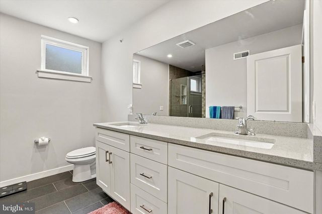 2639 TITAN ST, Philadelphia, PA 19146