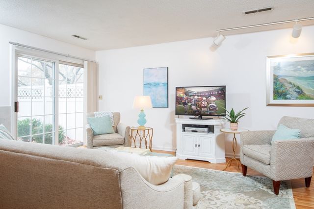 23 Canvasback Way 23, Walpole, MA 02081