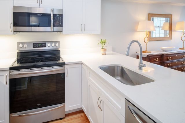 23 Canvasback Way 23, Walpole, MA 02081