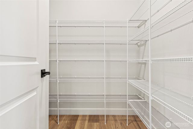 1573 Lockridge Loop E, Enumclaw, WA 98022