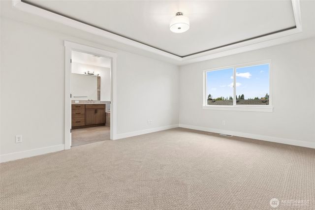 1573 Lockridge Loop E, Enumclaw, WA 98022