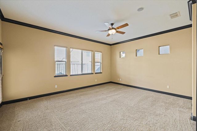 5620 Cobbler Ln, Linda, CA 95901