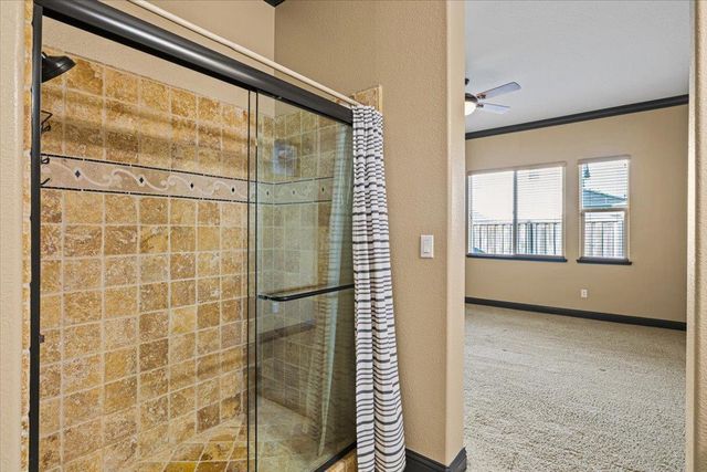 5620 Cobbler Ln, Linda, CA 95901