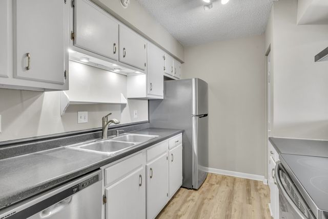 432 Summit Ridge Pl, Nashville, TN 37215