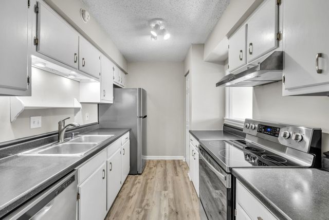 432 Summit Ridge Pl, Nashville, TN 37215