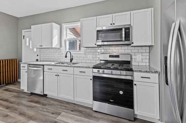 610 Charles Avenue, Saint Paul, MN 55103