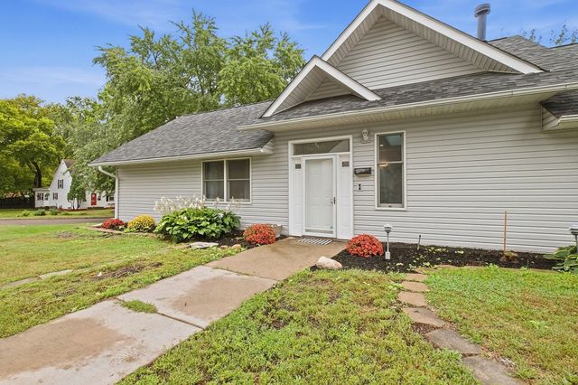 3257 Grimes Avenue N, Robbinsdale, MN 55422