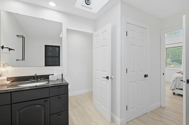 3257 Grimes Avenue N, Robbinsdale, MN 55422