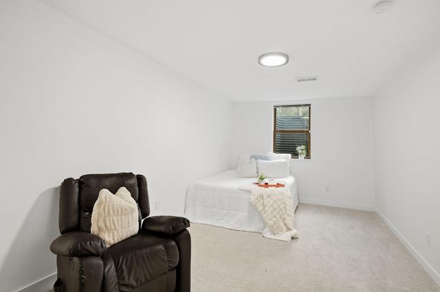 3257 Grimes Avenue N, Robbinsdale, MN 55422