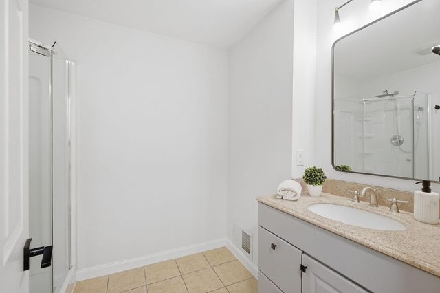 3257 Grimes Avenue N, Robbinsdale, MN 55422