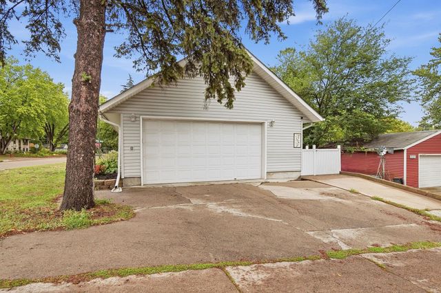 3257 Grimes Avenue N, Robbinsdale, MN 55422