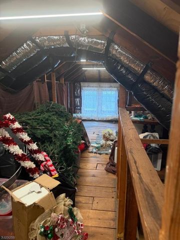 454 Stanley Pl, Rahway City, NJ 07065