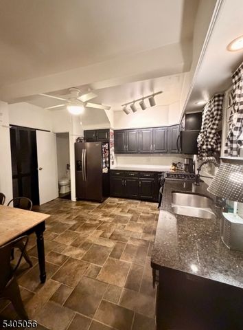 454 Stanley Pl, Rahway City, NJ 07065