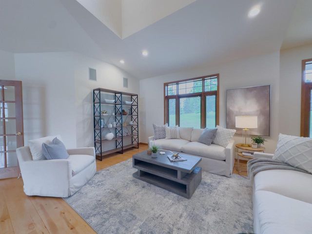 11604 N Granville ROAD, Mequon, WI 53097