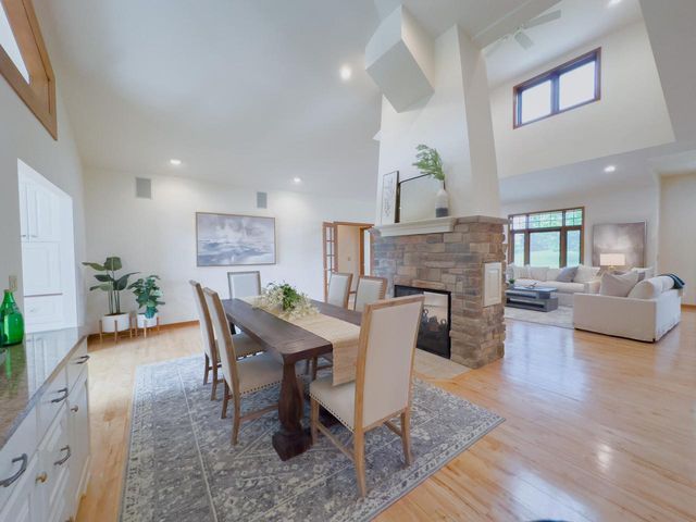 11604 N Granville ROAD, Mequon, WI 53097