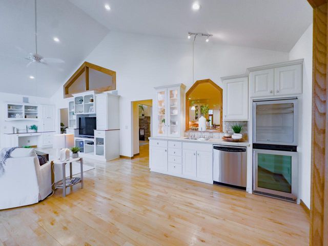 11604 N Granville ROAD, Mequon, WI 53097