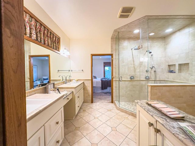 11604 N Granville ROAD, Mequon, WI 53097
