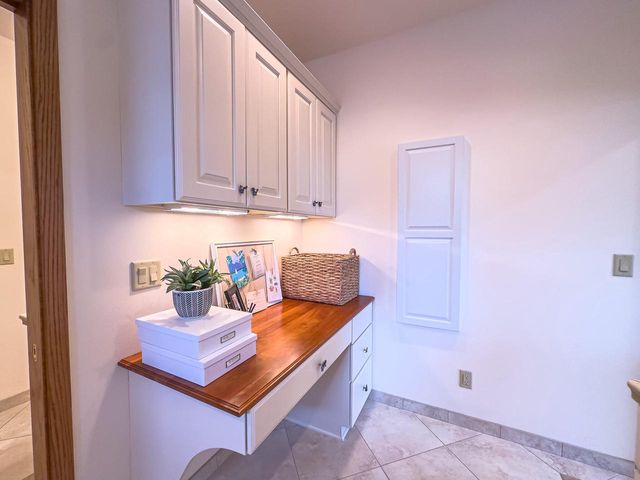 11604 N Granville ROAD, Mequon, WI 53097