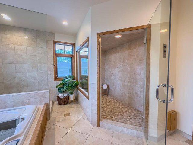 11604 N Granville ROAD, Mequon, WI 53097
