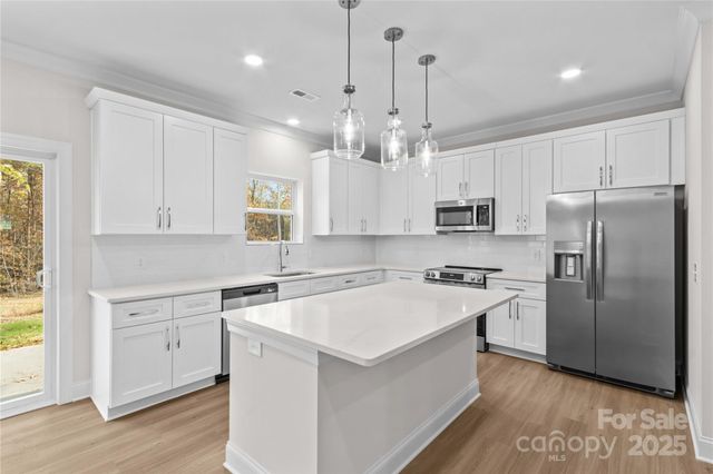 113 Titleist Drive, Statesville, NC 28677