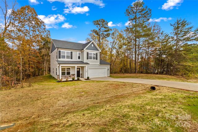 113 Titleist Drive, Statesville, NC 28677