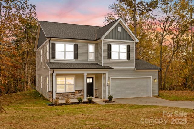 113 Titleist Drive, Statesville, NC 28677