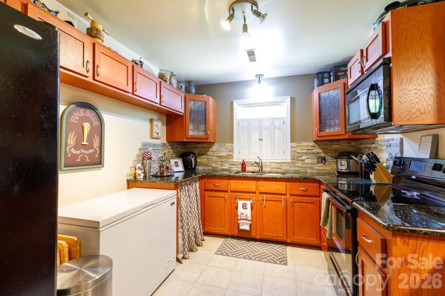 555 E Black Street, Rock Hill, SC 29730