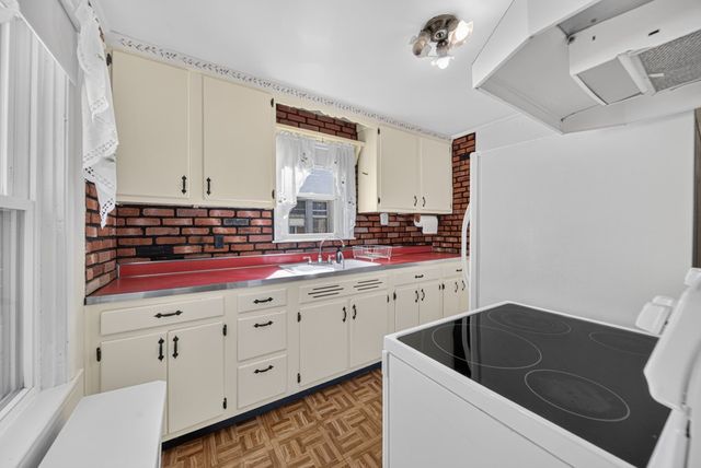 149 Columbia Avenue, Warwick, RI 02888