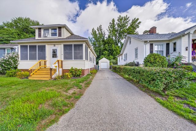 149 Columbia Avenue, Warwick, RI 02888