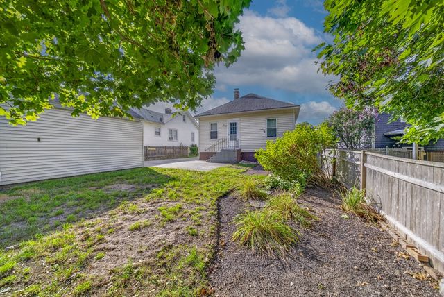 149 Columbia Avenue, Warwick, RI 02888