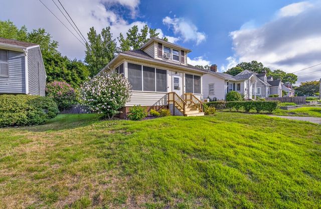 149 Columbia Avenue, Warwick, RI 02888