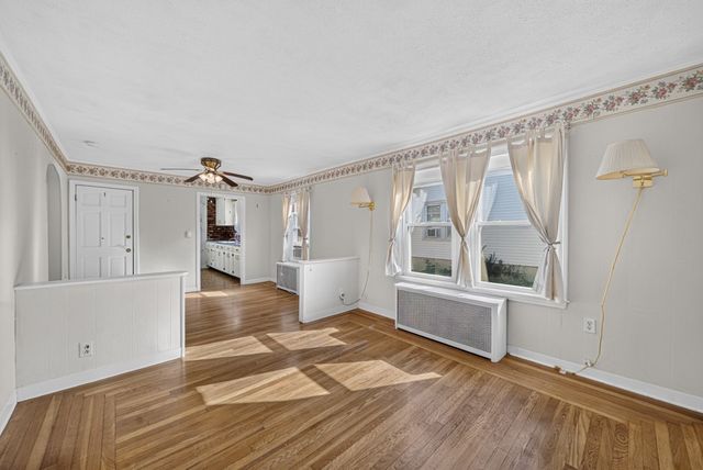 149 Columbia Avenue, Warwick, RI 02888