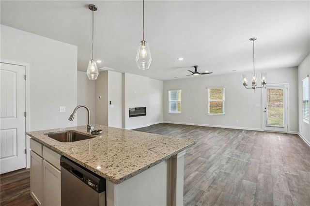 140 Orwell Drive, Social Circle, GA 30025
