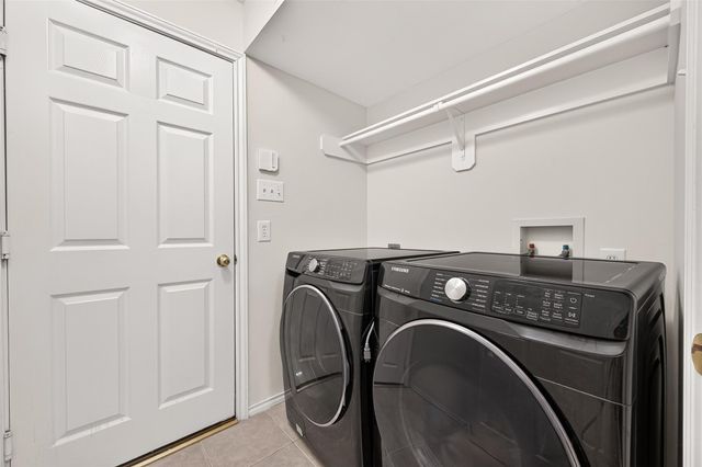 3627 Sunburst Drive, Manvel, TX 77578