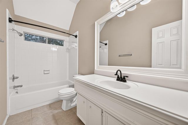 3627 Sunburst Drive, Manvel, TX 77578