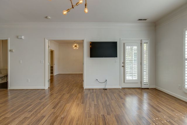 2304 Elliott Ave Apt 102, Nashville, TN 37204