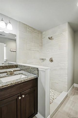 47705 Card Road, Macomb, MI 48044