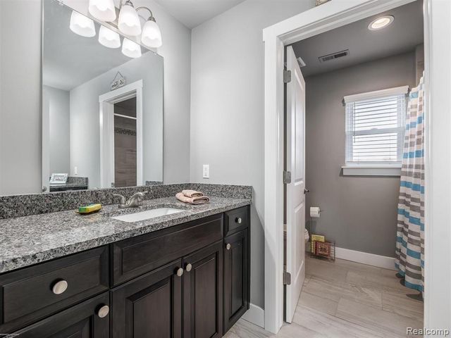 47705 Card Road, Macomb, MI 48044