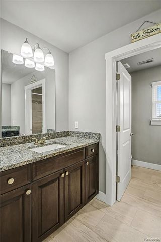 47705 Card Road, Macomb, MI 48044
