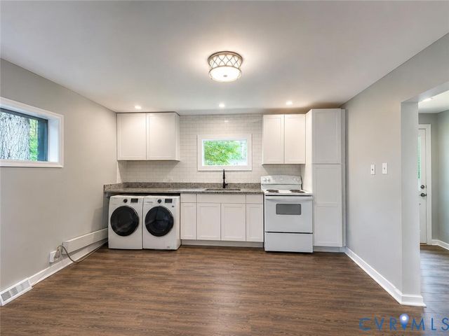 308 Orange Ave, Colonial Heights, VA 23834