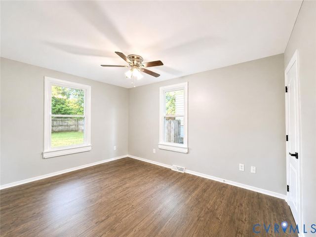 308 Orange Ave, Colonial Heights, VA 23834