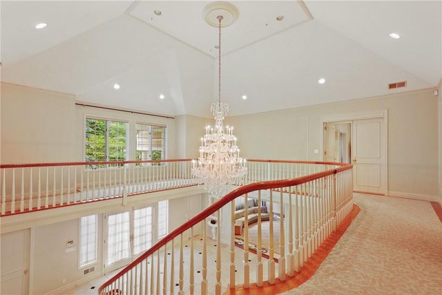 9A Lincoln Woods, Purchase, NY 10577