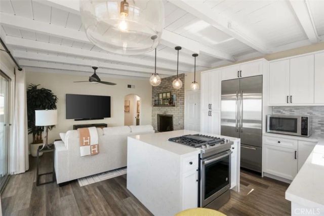 284 Chiquita, Laguna Beach, CA 92651