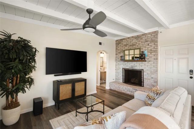 284 Chiquita, Laguna Beach, CA 92651